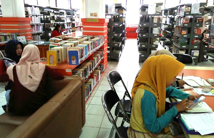 Libur Idul Adha Perpustakaan Daerah Kalsel Tetap Ramai, Ternyata Ini yang Dilakukan Pengunjung