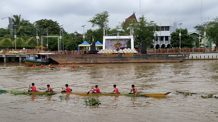 Hari Ini Festival Lomba Jukung Tradisional Digelar di Siring Tendean, Rebutkan Piala Wali Kota