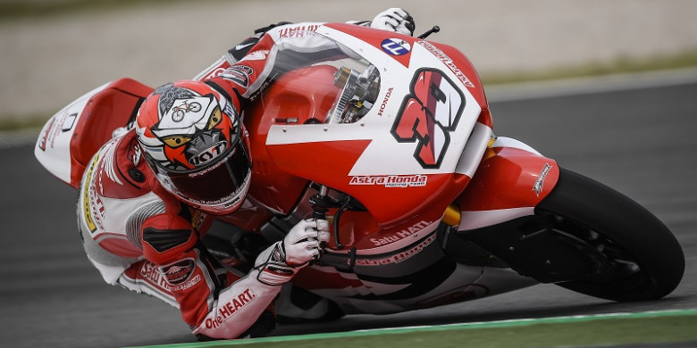 pebalap-astra-honda-racing-team-indonesia-dimas-ekky_20180618_160844.jpg