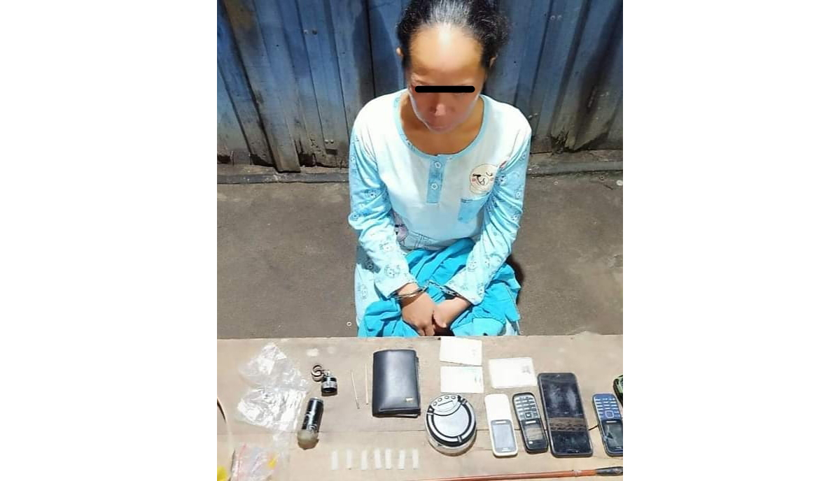 pelaku-dan-barang-bukti-saat-diamankan-petugas-polisi1.jpg