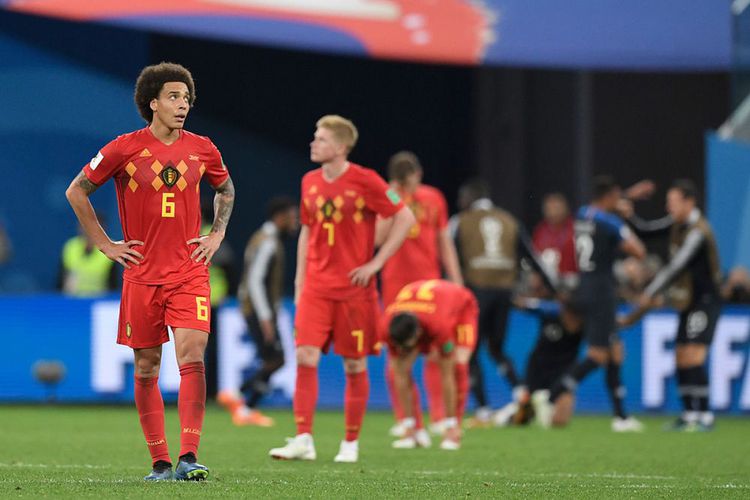 pemain-belgia-axel-witsel-kiri-bereaksi-usai-timya-kalah_20180714_182253.jpg