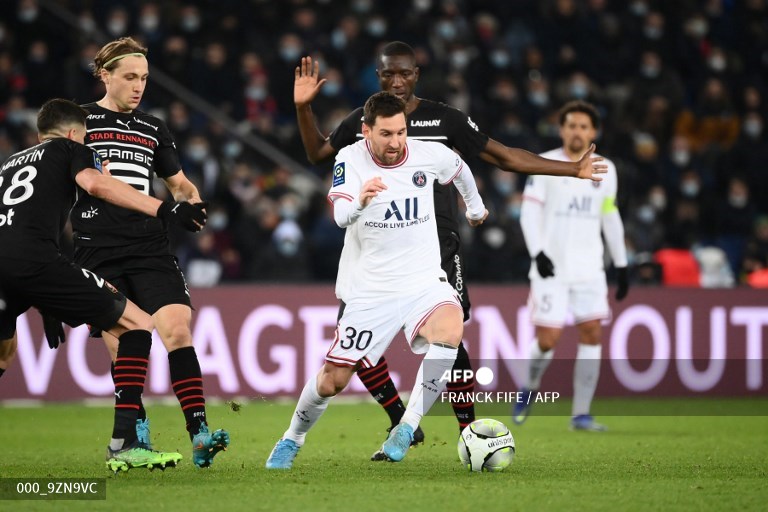 pemain-depan-paris-saint-germain-argentina-lionel-messi-rennes.jpg