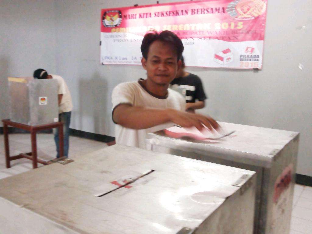 pemilh-di-lapas-anak_20151209_110943.jpg