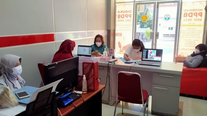 penerimaan-siswa-baru-secara-offline-di-smk-telkom-kota-banjarbaru-kalsel-14062021.jpg