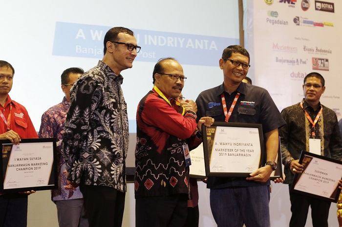 penghargaan-indonesia-marketeers-festival-2019.jpg