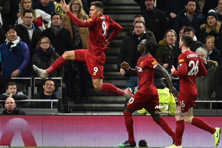 penyerang-liverpool-roberto-firmino-merayakan-gol-kontra-tottenham.jpg