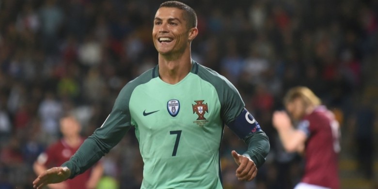 penyerang-timnas-portugal-cristiano-ronaldo_20180605_070507.jpg