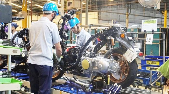 perakitan-motor-di-pabrik-PT-Yamaha-Indonesia-Motor-Manufacturing-YIMM-di-Pulo-Gadung.jpg