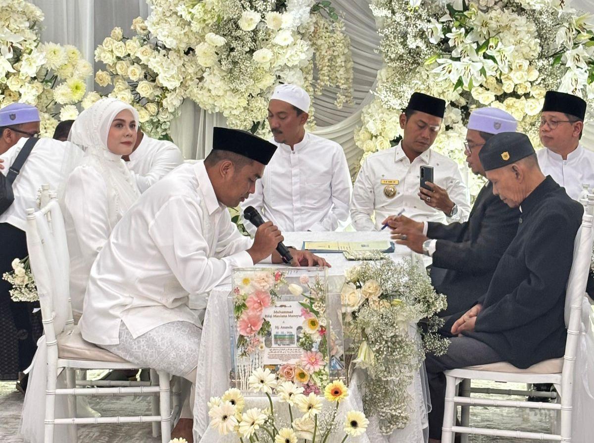 pernikahan-Wakil-Wali-Kota-Banjarmasin-Hj-Ananda-dan-Maulana-Mansyur.jpg