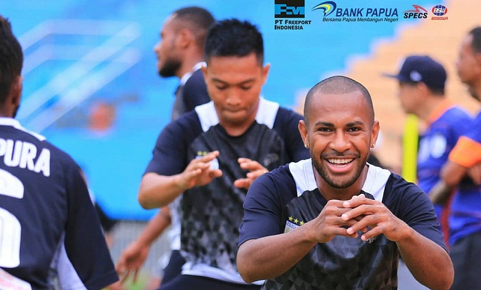 persipurapapua1963-20180421-0002_20180421_164845.jpg
