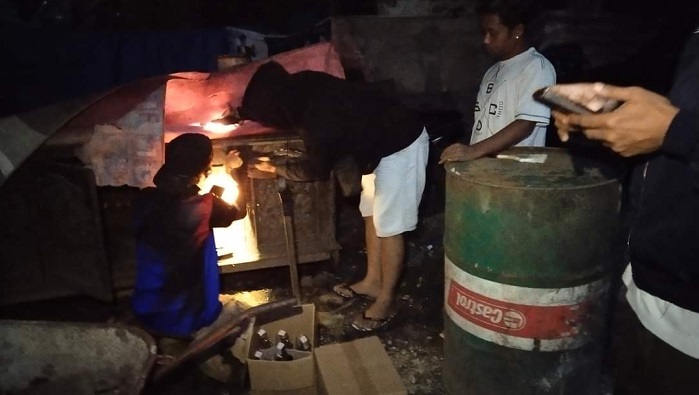 Garuk Puluhan Botol Miras di Desa Nusaindah, Kasatpol PP Tanahlaut Panggil Pemilik