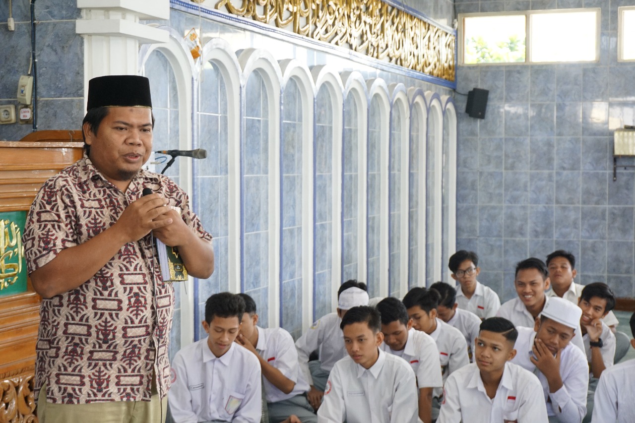 pesantren-ramadan_20180610_194741.jpg