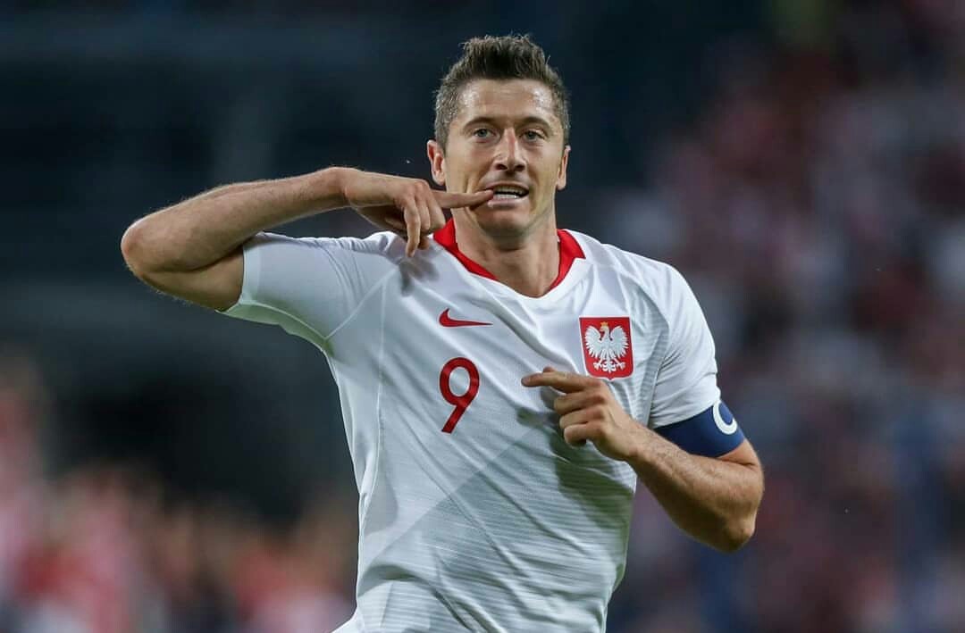polandia-vs-kolombia_20180624_185625.jpg