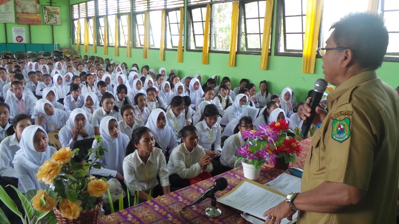 Ratusan Siswa Mengikuti MPLS SMAN 2 Kapuas