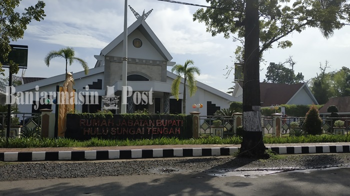 Beberapa Properti dan Tanaman di Rumah Dinas Bupati HST Dibeli dari Uang Pribadi Mantan Bupati
