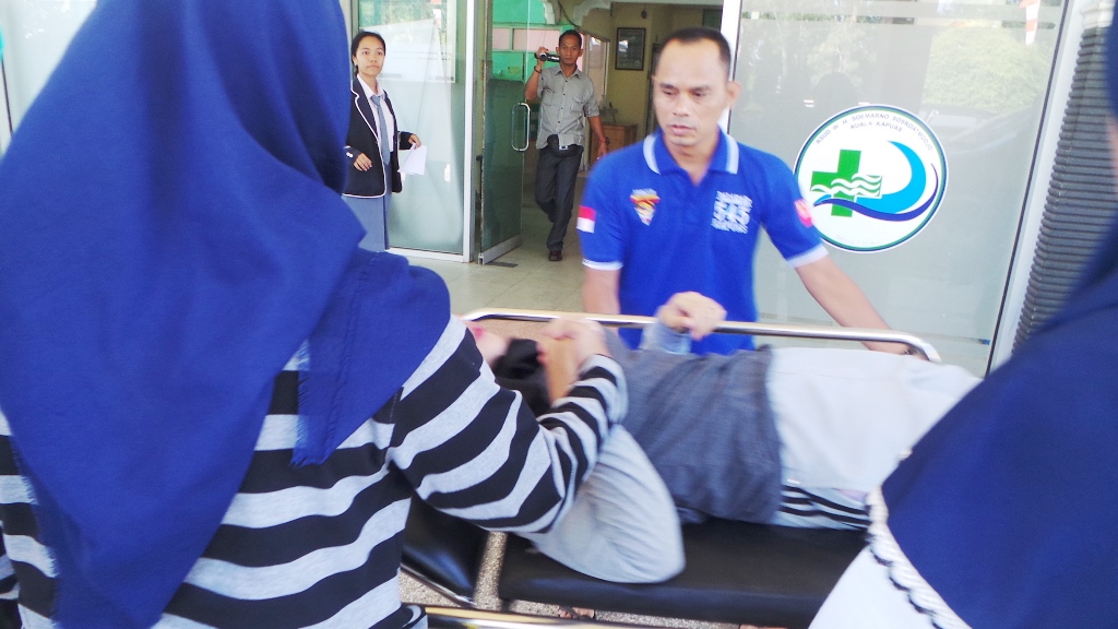 salah-satu-dari-3-siswi-sman-3_20170821_114115.jpg
