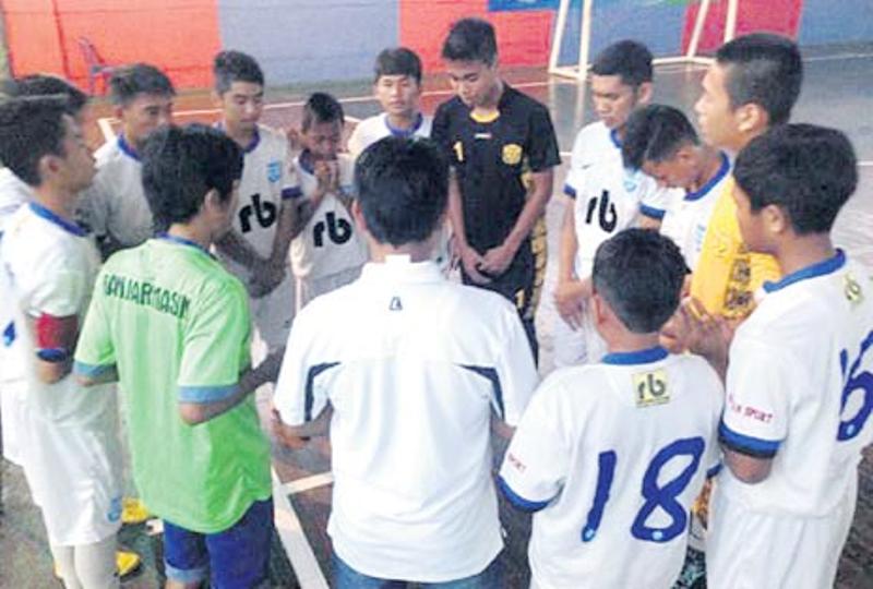 salah-satu-laga-turnamen-futsal-martapura.jpg