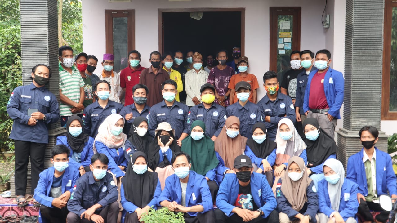 sejumlah-mahasiswa-uin-antasari-banjarmasin-melaksanakan-program-kerja-pengab.jpg
