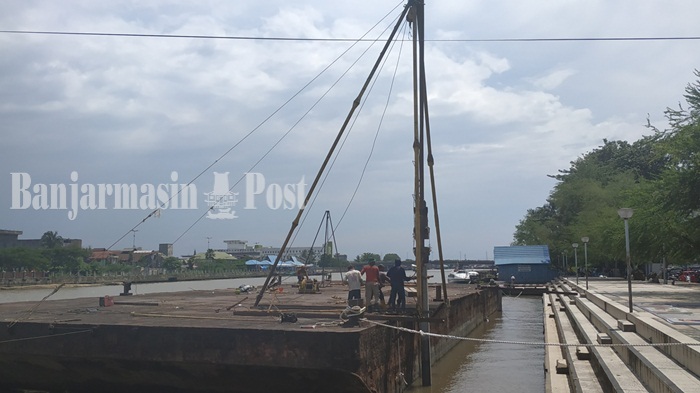 Bakal Jadi Lokasi Wisata Kuliner, Restoran Terapung Sudah Mulai Pasang Tiang Pancang
