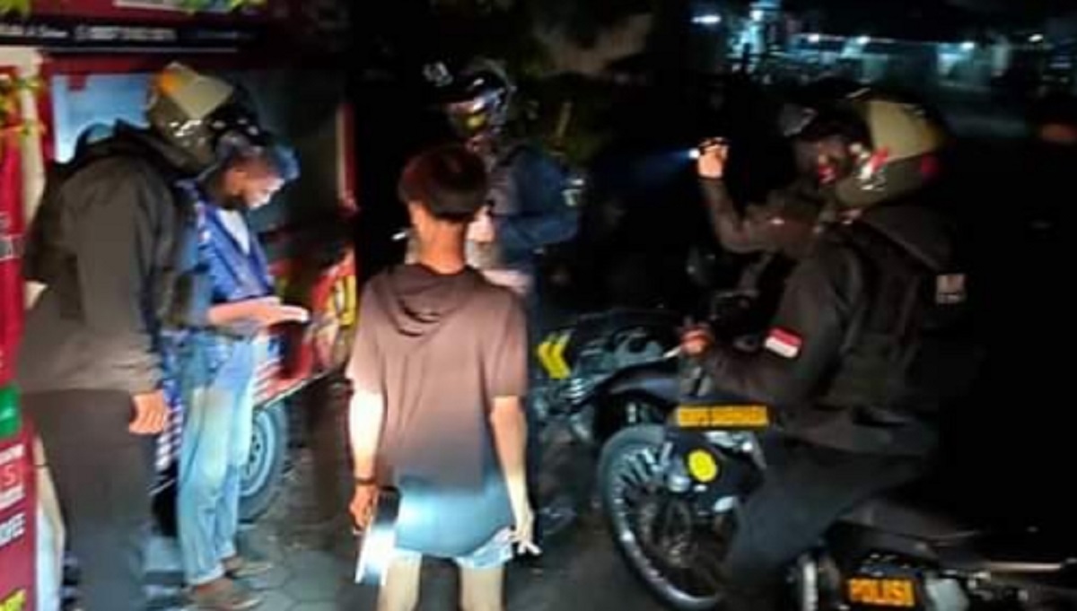 Narkoba Kalteng, Lima Remaja Terjaring Tim Patroli, Diduga Sedang Pesta Narkoba Dipinggiran Jalan