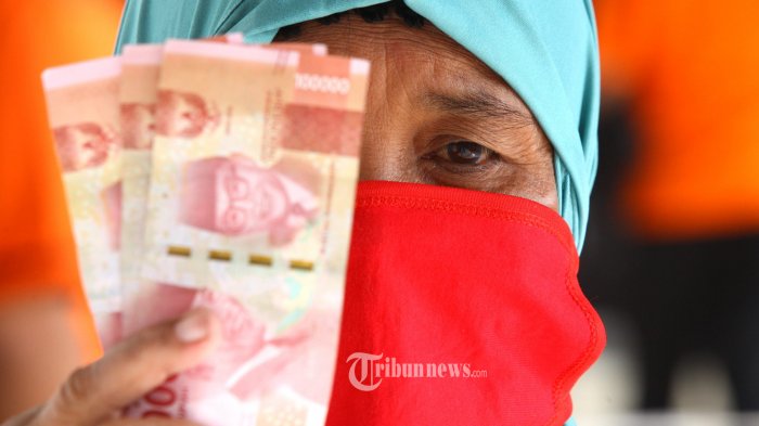 Hari Ini Bansos Tunai alias BLT Rp 300 Ribu Cair, Cek Datanya di dtks.kemensos.go.id