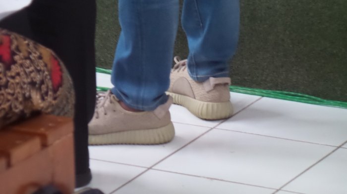 Pakai Sepatu yang Pernah Dikenalkan Kanye West Seharga Rp 20 Juta, Kiki Hasibuan Diteriaki Korbannya