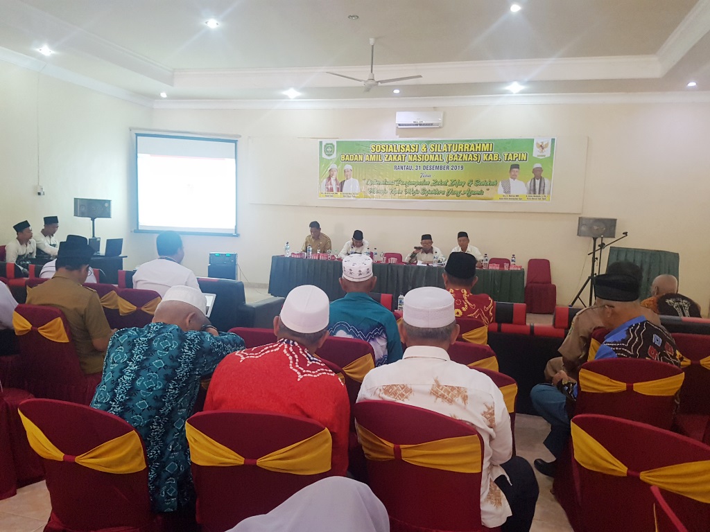sosialiasi-dan-silaturrahmi-baznas-kabupaten-tapin-di-hotel-tapin-selasa-31_12_2019.jpg