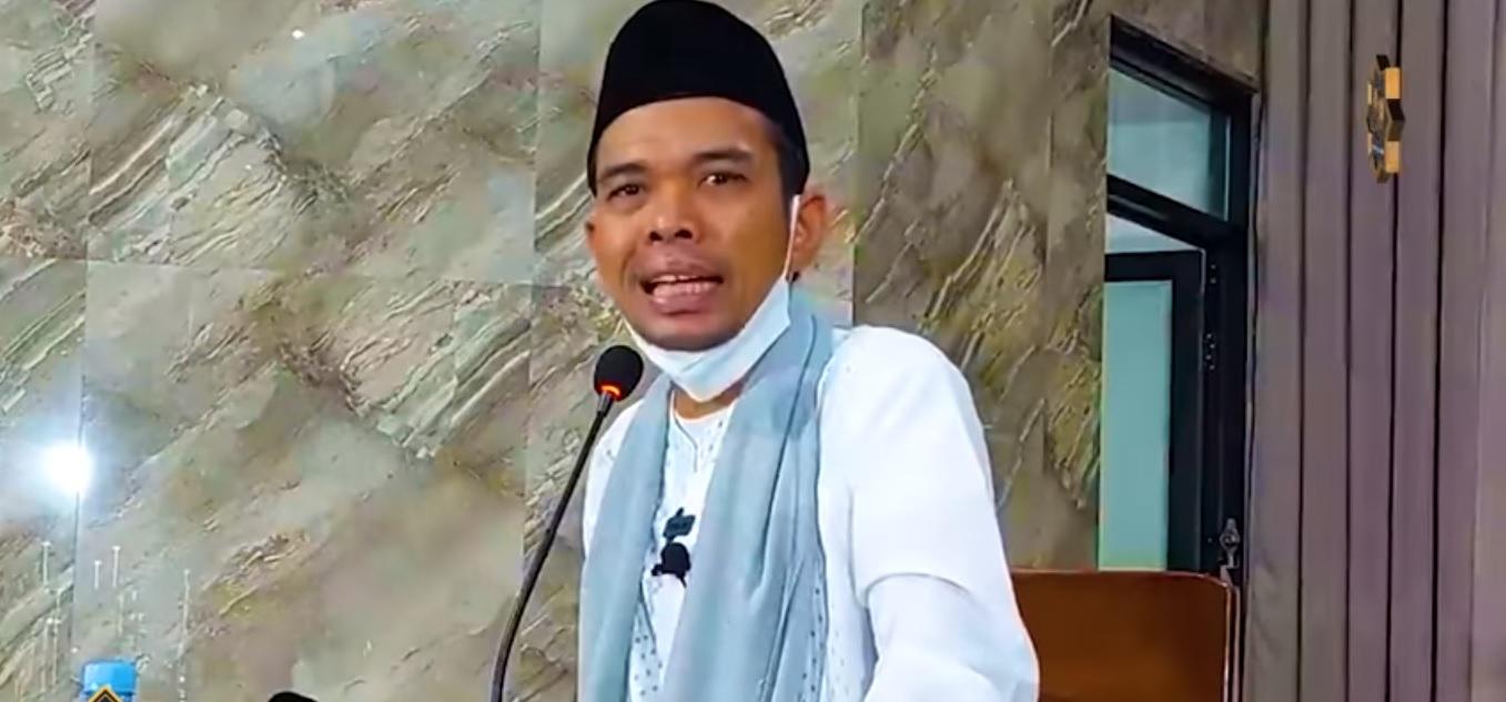 Daftar Amalan yang Dicintai Allah SWT, Ustadz Abdul Somad Jelaskan Keutamaan Shalat Tepat Waktu