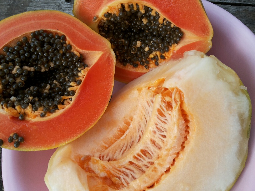 Buah Segar Isi Es Campur Ini Menjadi Andalan Takjil Berbuka