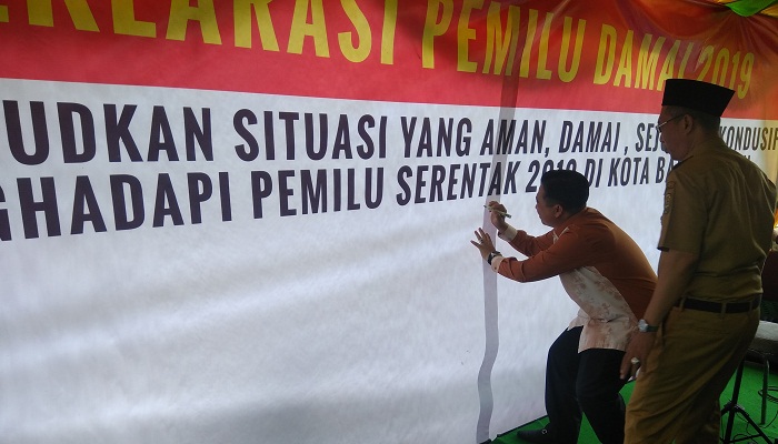 wali-kota-banjarmasin-ibnu-sina_20180918_192446.jpg