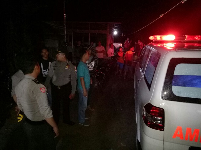 warga-seputaran-desa-kembang-kuning-rt5-kecamatan-harua_20180224_115040.jpg