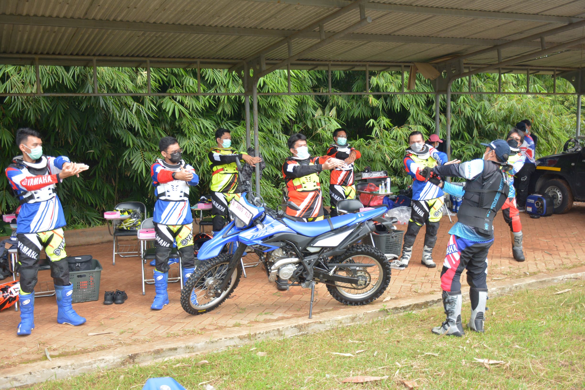 Asah Skill Riding Offroad Sambil Seru-seruan Bareng Yamaha WR 155 R - yamaha-wr-155-r-3.jpg