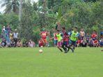 20201206_tab_laga-persahabatan-pss-rasela-sungai-seluang-vs-knpi-batola-di-desa-sungai-seluang.jpg