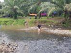 Air-sungai-di-lokasi-wisata-Pemandian-Mekar-Banyu-Batuah-jernih-bersih-dan-segar.jpg