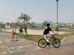 Anak-anak-sedang-bermain-di-Jogging-track-Citraland-Kabupaten-Banjar.jpg