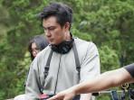 Artis-Baim-Wong-saat-menyutradari-proses-pembuatan-film-Lembayung.jpg
