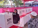 Banjarmasinpostcoidisti-rohayanti1112.jpg