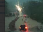 Banjir-di-kaqasan-akses-jalan-Alternatif-Banjarbaru-Batulicin-yang-banjir.jpg