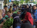 Berbagai-produk-hasil-pertanian-dengan-harga-terjangkau-ramaikan-gelaran-Pasar-Petani-Lokal.jpg