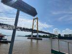 Berjarak-puluhan-meter-dari-Jembatan-Barito1222.jpg