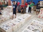 Bongkar-ikan-di-pelabuhan-Pelabuhan-Banjar-Raya-Kota-Banjarmasin-kalsel-Minggu-26062022.jpg