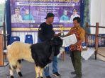 Budi-Santoso-dari-Raja-Terkam-Farm-Banjarbaru.jpg