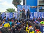 Bupati-Tala-H-Rahmat-Trianto-didampingi-Wabup-dan-Forkopimda-membakar-motivas-atlet-porprov-Tala.jpg