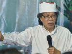 Cak-Nun-dikenal-sebagai-tokoh-multidimensi-122.jpg