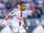 Chelsea-awal-pekan-ini-bahwa-pembicaraan-dengan-Lyon-mengenai-penandatanganan-Malo-Gusto.jpg