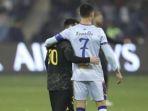 Cristiano-Ronaldo-dari-Portugal-yang-saat-ini-terdaftar-di-Al-Nassr-dan-Lionel-Messi.jpg