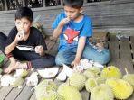 Daging-buah-durian-setelah-difermentasi-bisa-menjadi-tempuyak-21072022.jpg