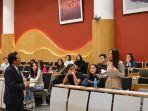 Duta-Besar-M-Fadjroel-Rachman-mengisi-kuliah-umum-di-Kazguu-University.jpg