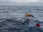 Evakuasi-awak-kapal-KM-Sabar-Subur-I-yang-tenggelam4.jpg