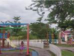 Fasilitas-permainan-anak-di-Taman-Ramah-Anak-lu.jpg